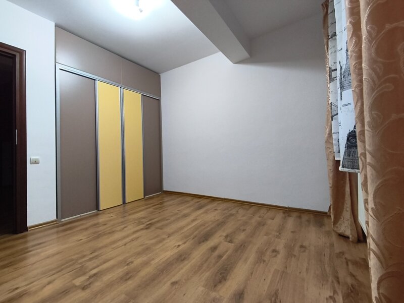 Aparatorii Patriei, oportunitate apartament 3 camere,