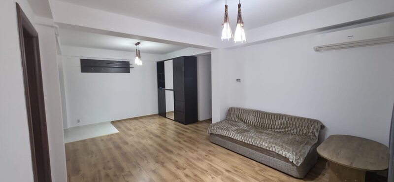 Aparatorii Patriei, oportunitate apartament 3 camere,