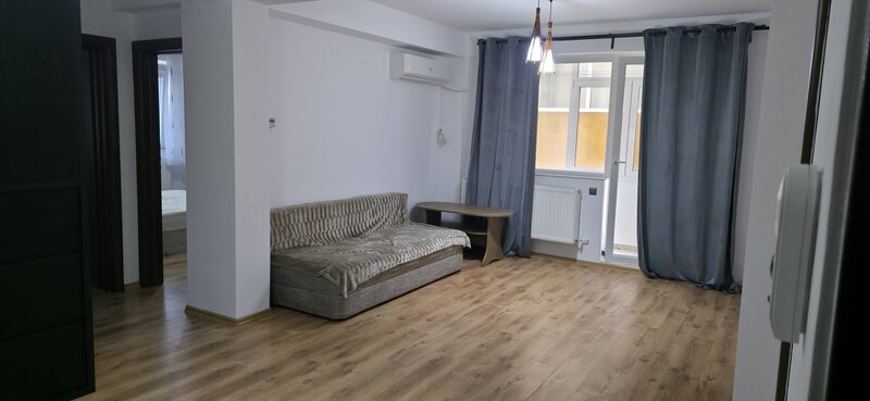 Aparatorii Patriei, oportunitate apartament 3 camere,